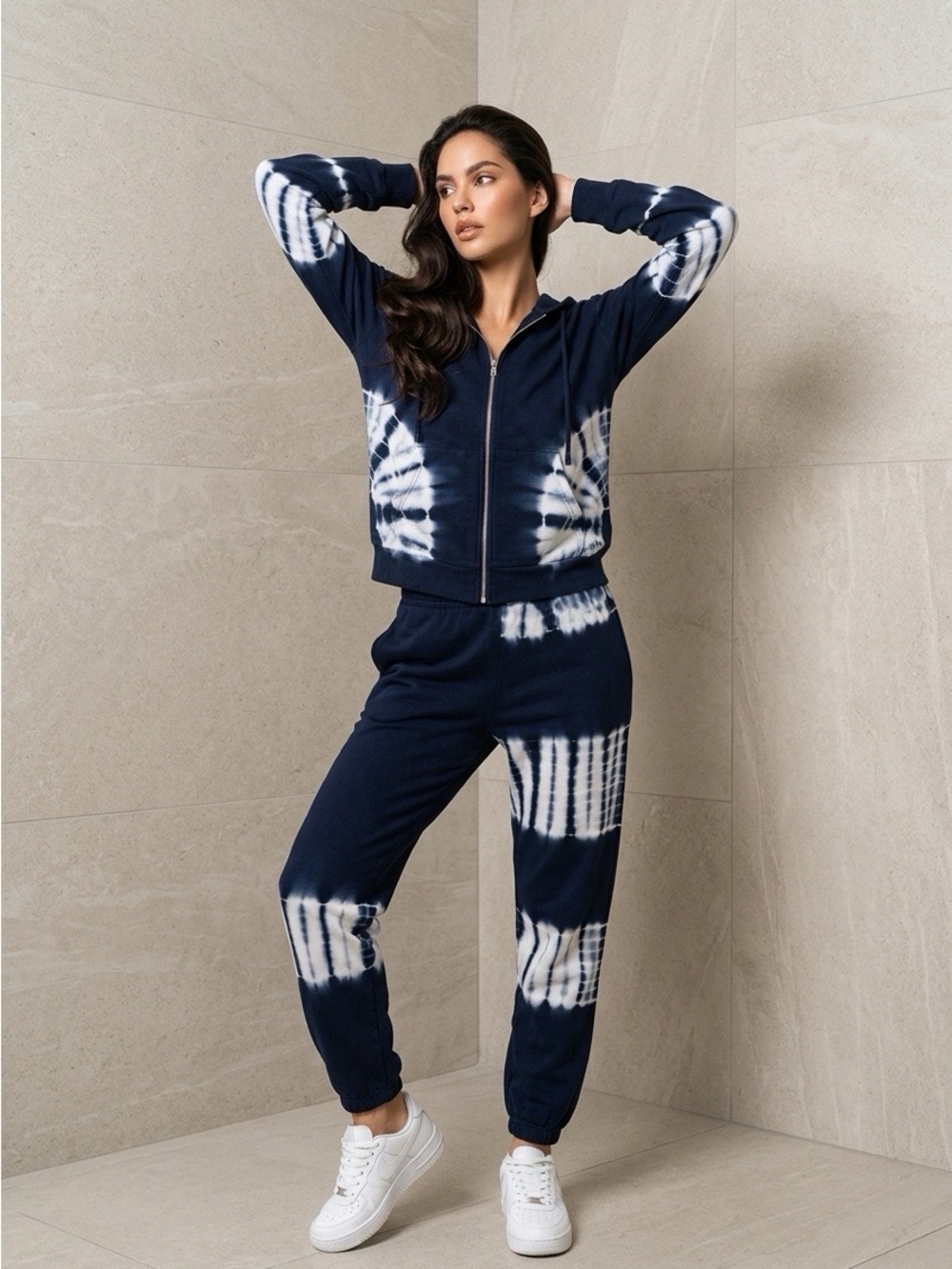 NWT Madewell Resourced Cotton
Tie Dye Retro Jogger Pants
Sweatpants Blue Small